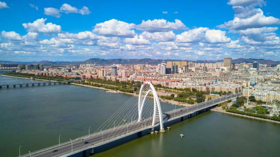 锦州之光，科技新品重塑未来生活体验