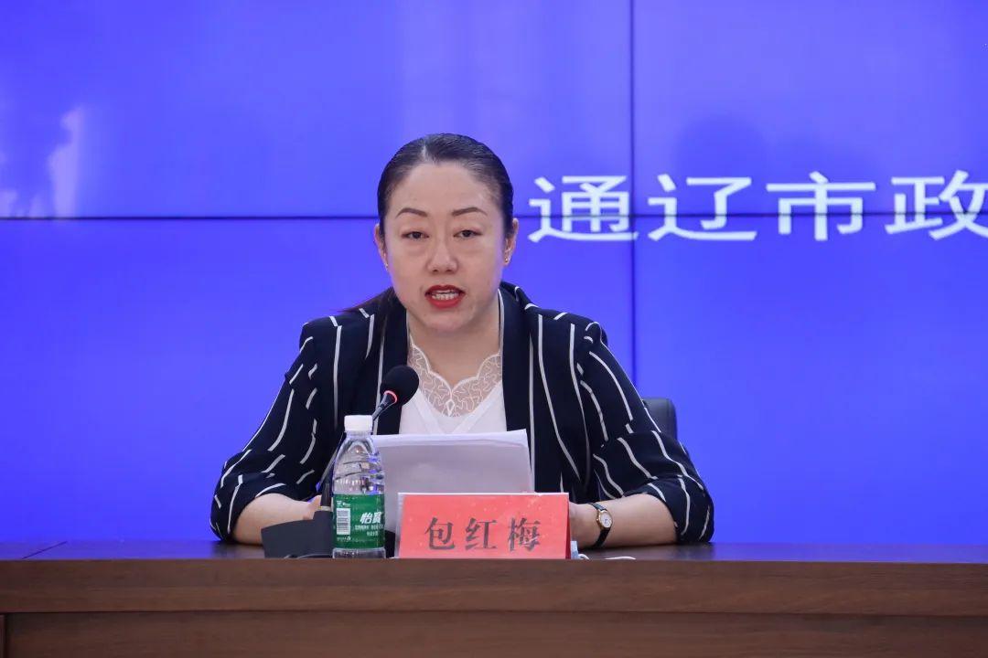 通辽街头演绎人生